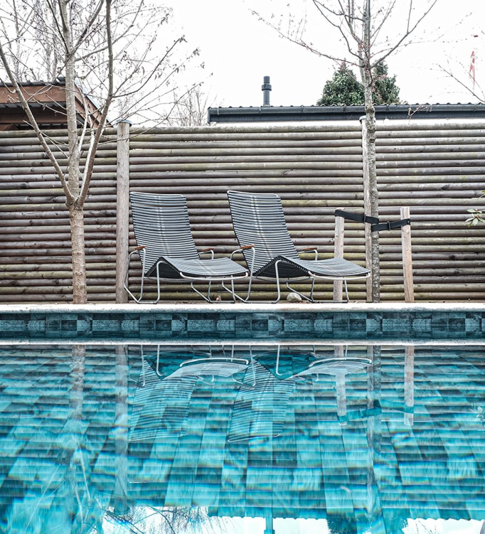Arkitekttegnet have - betonpool